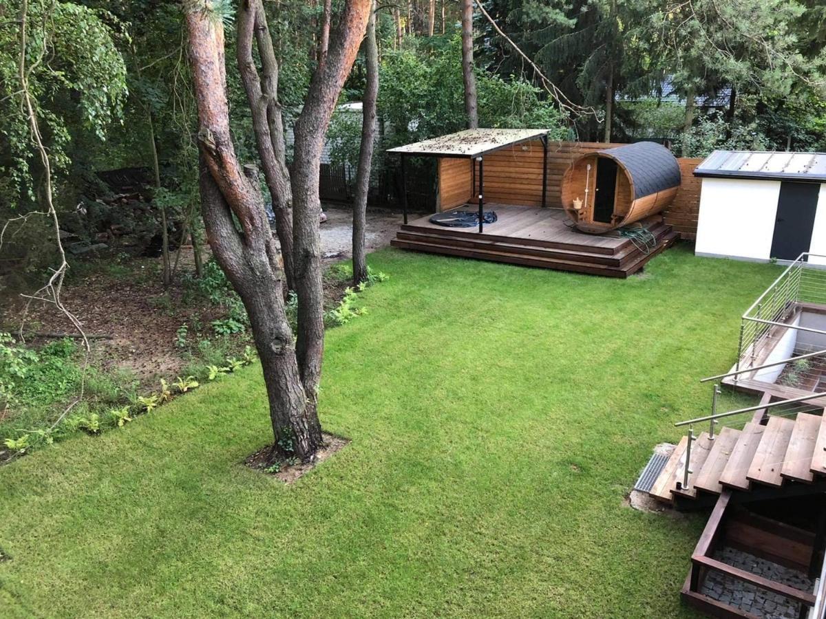 Luksusowy Apartament Pod Lasem, Otwock -Shared Garden, Sauna, Wood Hot Tub! Hot Tub Seasonal! Kültér fotó